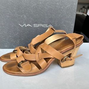 VIA SPIGA V Rovelle Camelot Sof Tan Leather Sandals Size 7.5 Made in Brazil